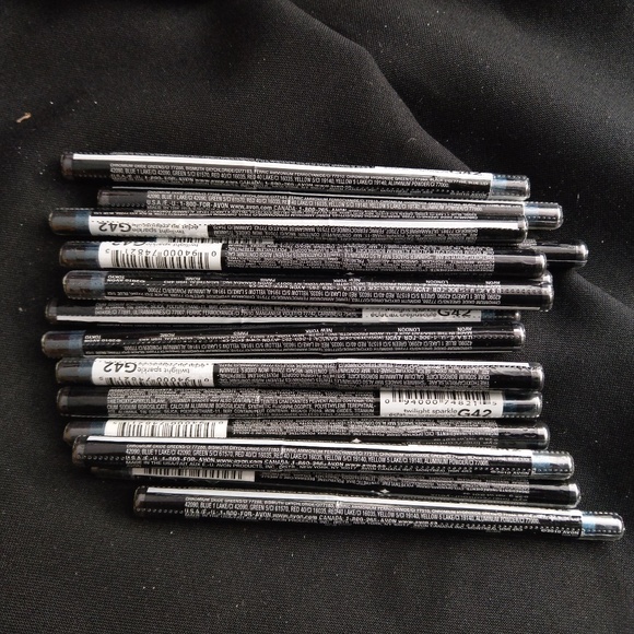 Avon Accessories - Eyeliner bundle 14 pc Sealed Navy